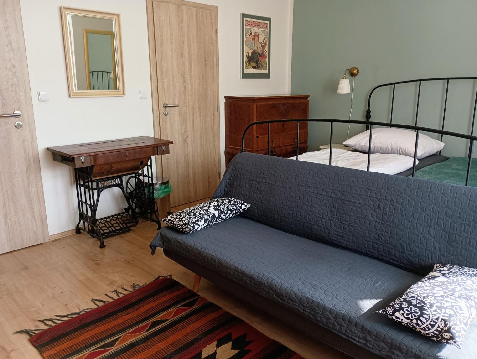 Apartments Bouquet Прага Екстериор снимка